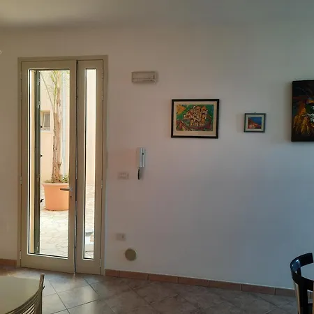 Versante Est Casamassella Exterior photo